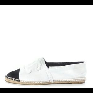 CHANEL Linen CC Espadrilles 36 white and black